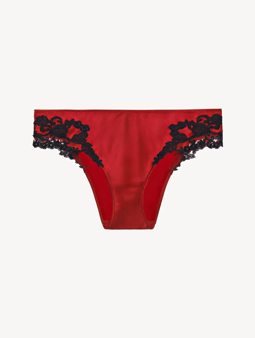 Culotte En Soie Rouge Rehaussée D’une Broderie En Guipure «frastaglio» Noire-Culottes-MAISON 1 Culotte En Soie Rouge Rehaussée D’une Broderie En Guipure «frastaglio» Noire-Culottes-MAISON