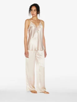 Pantalon En Soie Beige Rosé-Lingerie De Nuit En Soie-PETIT MACRAME 7 Pantalon En Soie Beige Rosé-Lingerie De Nuit En Soie-PETIT MACRAME -Mode Lingerie Boutique CFILPD0020282 BG0034 3 18450 20138.1654867971