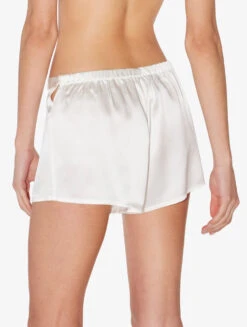 Short De Pyjama En Soie Blanche-Lingerie De Nuit En Soie-SILK -Mode Lingerie Boutique CFILPD0020290 NA0031 2 69184 47593.1649857062