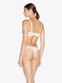String En Blanc Cassé Avec Dentelle Leavers-String-NOTE BIANCHE 5 String En Blanc Cassé Avec Dentelle Leavers-String-NOTE BIANCHE -Mode Lingerie Boutique CFILPD0052280 BNA017 2 46769 24542.1691423763