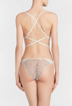 Soutien-gorge Blanc Multifonction Avec Dentelle De Chantilly-Shapewear-SHAPE-ALLURE 17 Soutien-gorge Blanc Multifonction Avec Dentelle De Chantilly-Shapewear-SHAPE-ALLURE -Mode Lingerie Boutique CFILPD905892 BM NA0031 9 48675 42019.1660906705