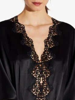 Robe De Chambre Longue En Soie Noire Avec Macramé Frastaglio-Lingerie De Nuit En Soie-PETIT MACRAME -Mode Lingerie Boutique CFILPDN046600 NR0002 5 11013.1649425006