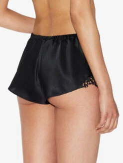 Culotte En Soie Noire Avec Frastaglio En Macramé-Lingerie De Nuit En Soie-PETIT MACRAME 6 Culotte En Soie Noire Avec Frastaglio En Macramé-Lingerie De Nuit En Soie-PETIT MACRAME -Mode Lingerie Boutique CFILPDNN46580 NR0002 2 45394 24412.1654868109