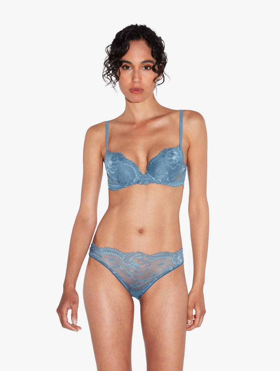 Soutien-gorge Push-up En Dentelle Bleu Foncé-Rembourré-BRIGITTA 2 Soutien-gorge Push-up En Dentelle Bleu Foncé-Rembourré-BRIGITTA – Image 2